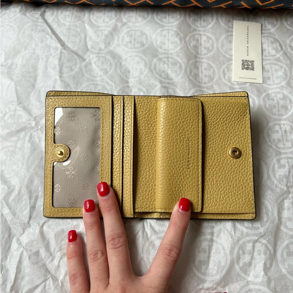 Tory Burch Blake Color Block Mini Wallet Bourbon Cornbread Brown Tan Gold Yellow - Picture 4 of 9